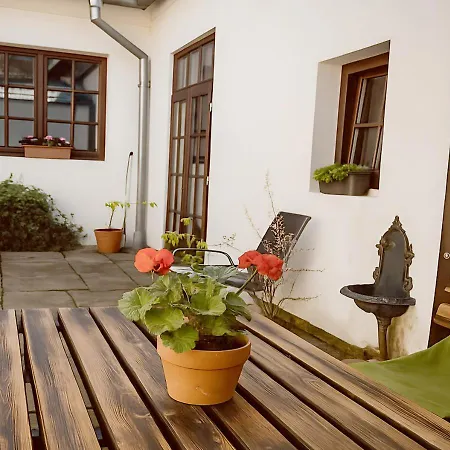 Holiday home Prazdninovy Dum - Bechyne